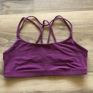 GapFit Breathe Low Support Strappy Sports Bra